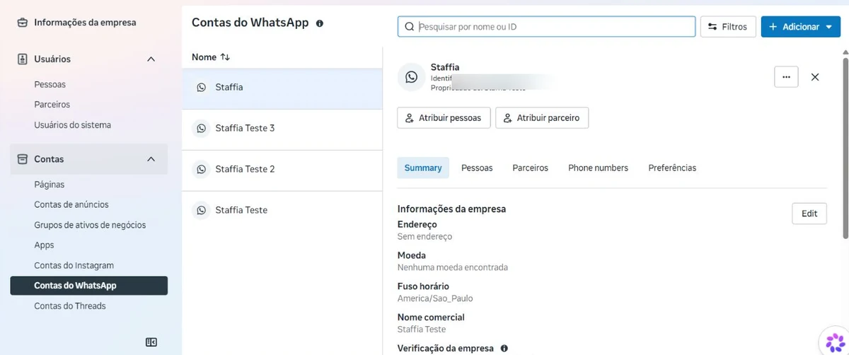 Tela real das Configurações da Meta na seção Contas do WhatsApp do portfólio Staffia Teste